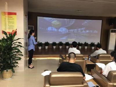 湘潭經(jīng)開(kāi)區(qū)創(chuàng)新創(chuàng)業(yè)服務(wù)中心2017年第五期項(xiàng)目路演入孵項(xiàng)目公示 聚焦信息咨詢服務(wù)，激發(fā)創(chuàng)新活力